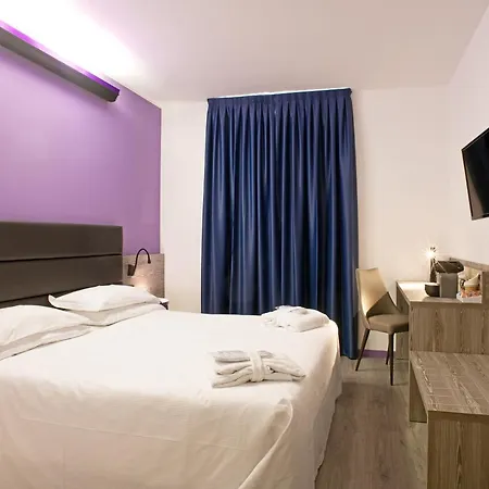 Lvg Collection - Gardenia Hotel